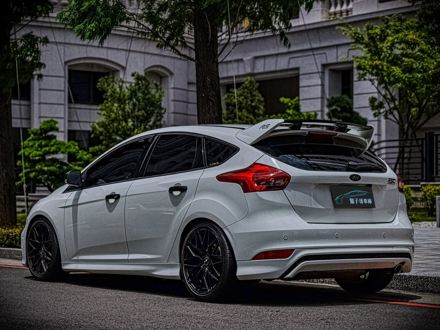 2017 Ford Focus RS U Photo 3