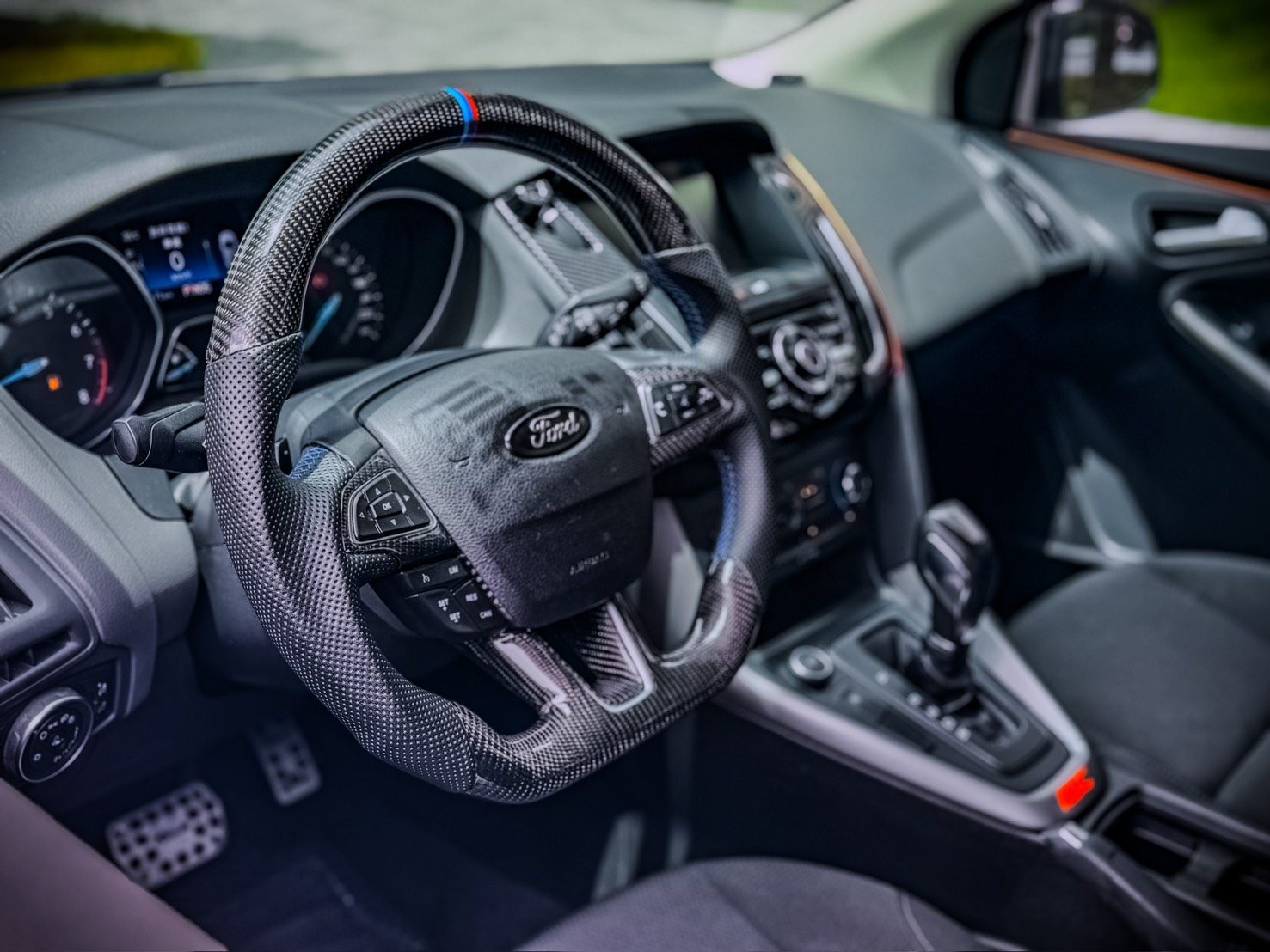 2017 Ford Focus RS U Photo 7