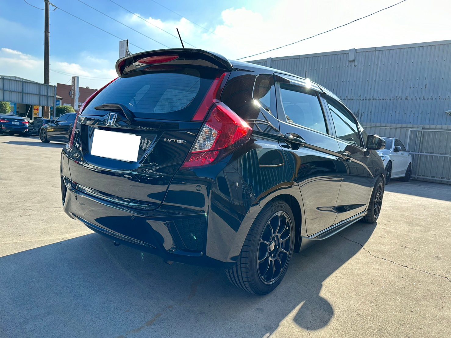 2016 Honda Fit S Photo 4