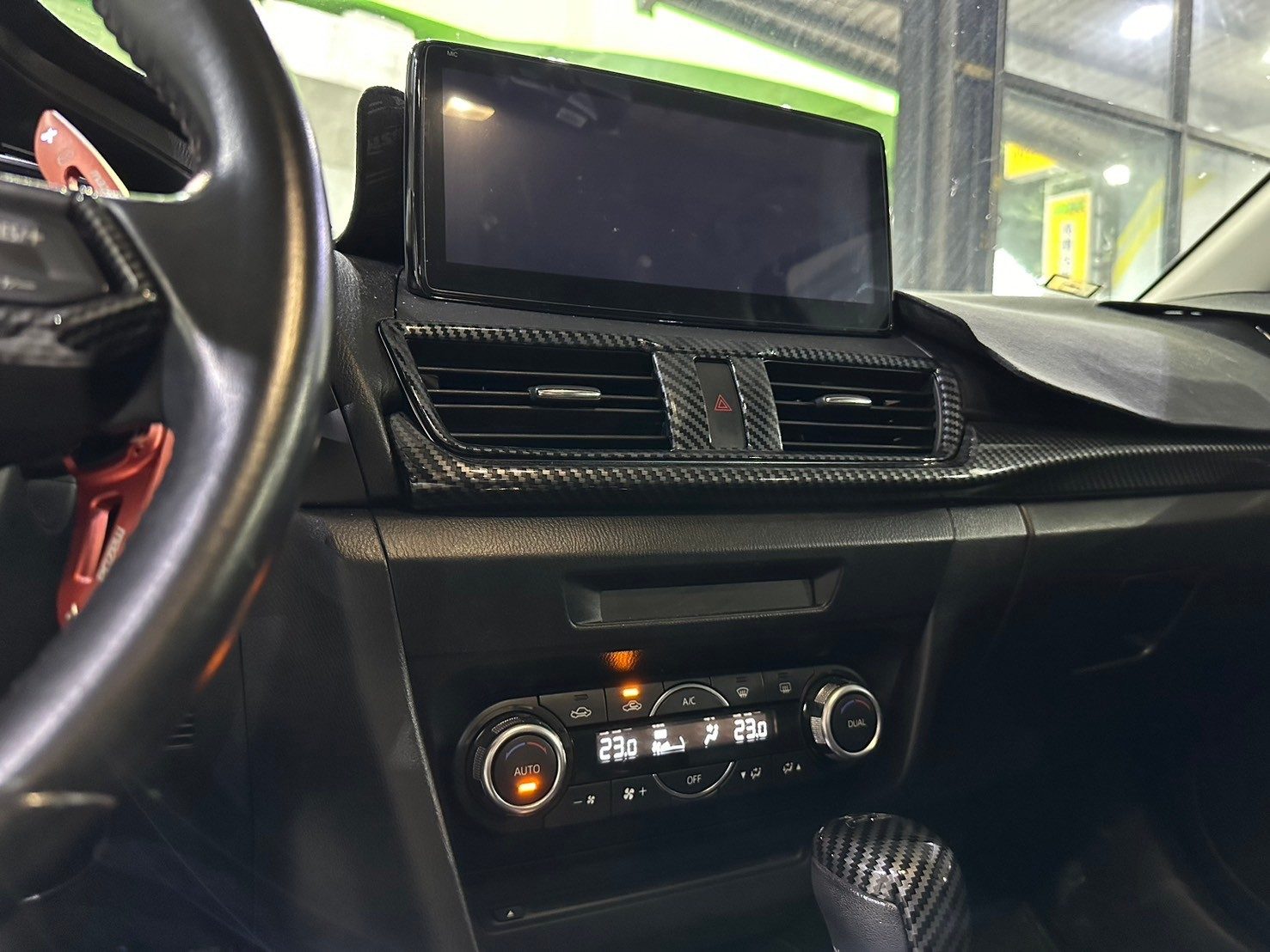 2017 Mazda 3 BOSE Photo 10