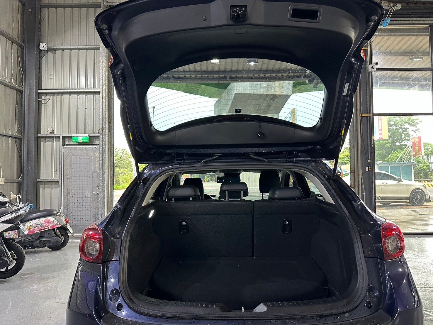 2017 Mazda 3 BOSE Photo 5