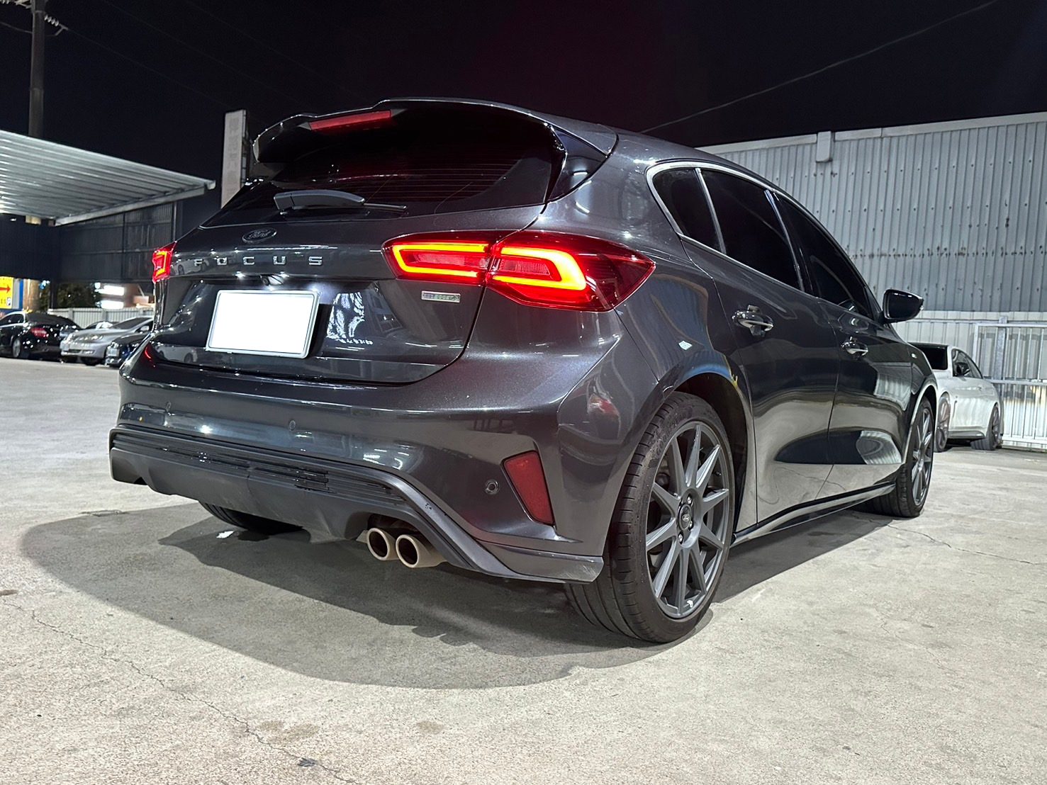 2023 Ford Focus 4.5 Photo 4