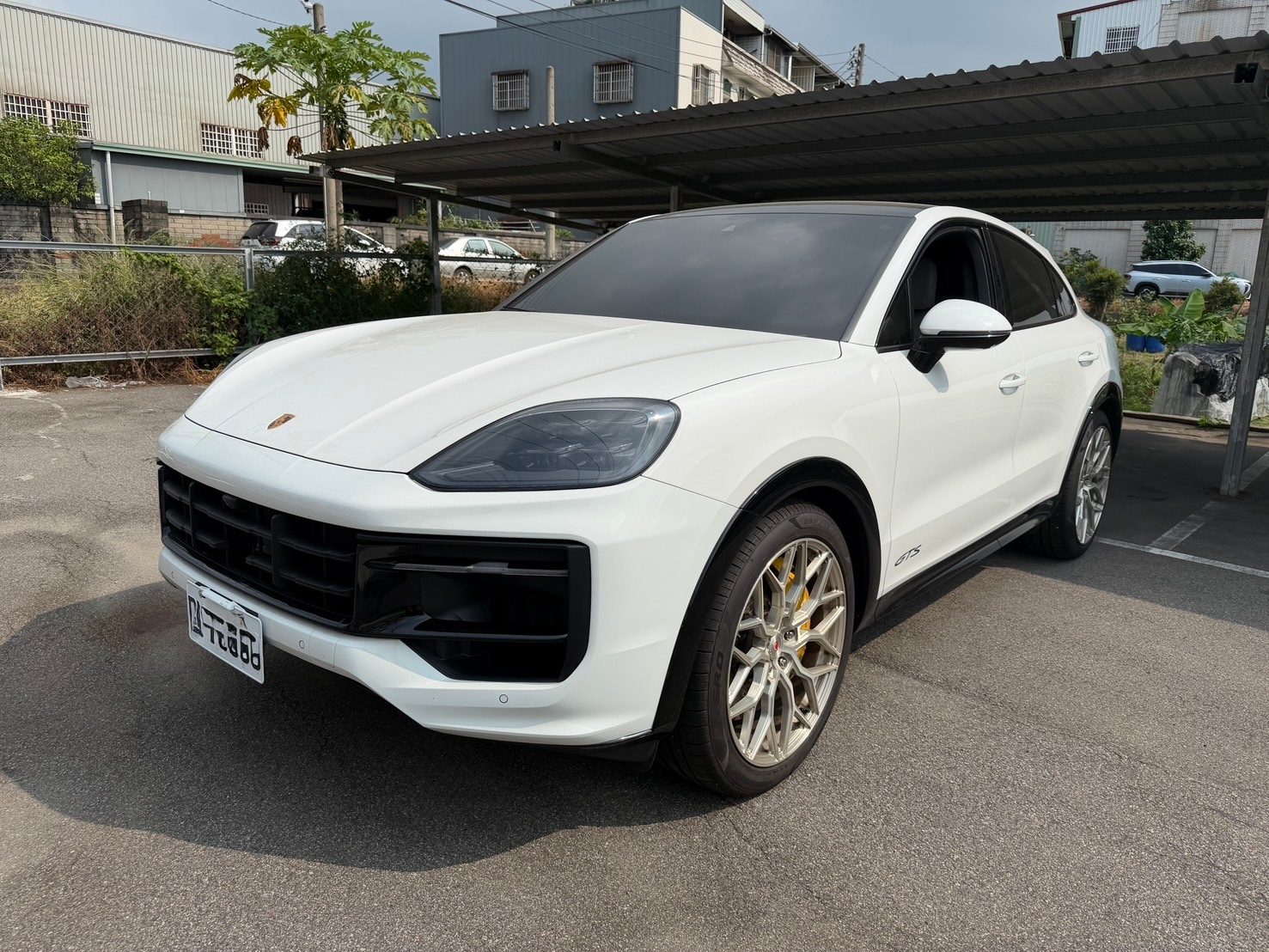 2024 Porsche Cayenne Coupe GTS 總代理