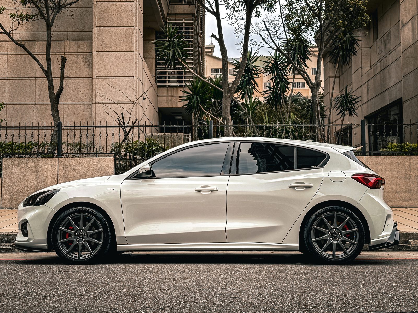 2023 Ford Focus Lommel X Photo 16
