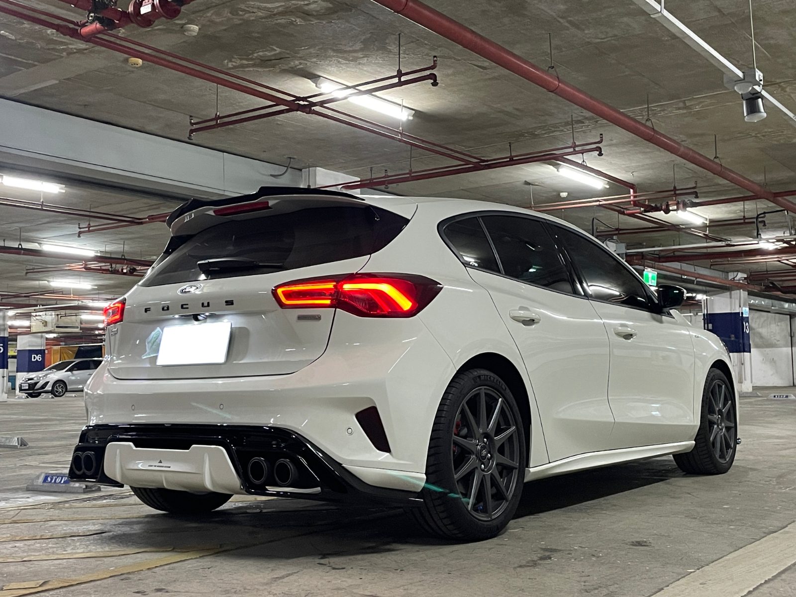 2023 Ford Focus Lommel X Photo 3