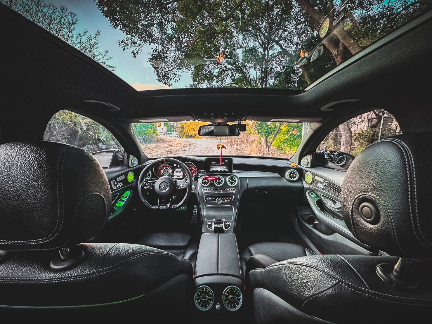 2016 Mercedes-Benz C300 AMG Photo 9