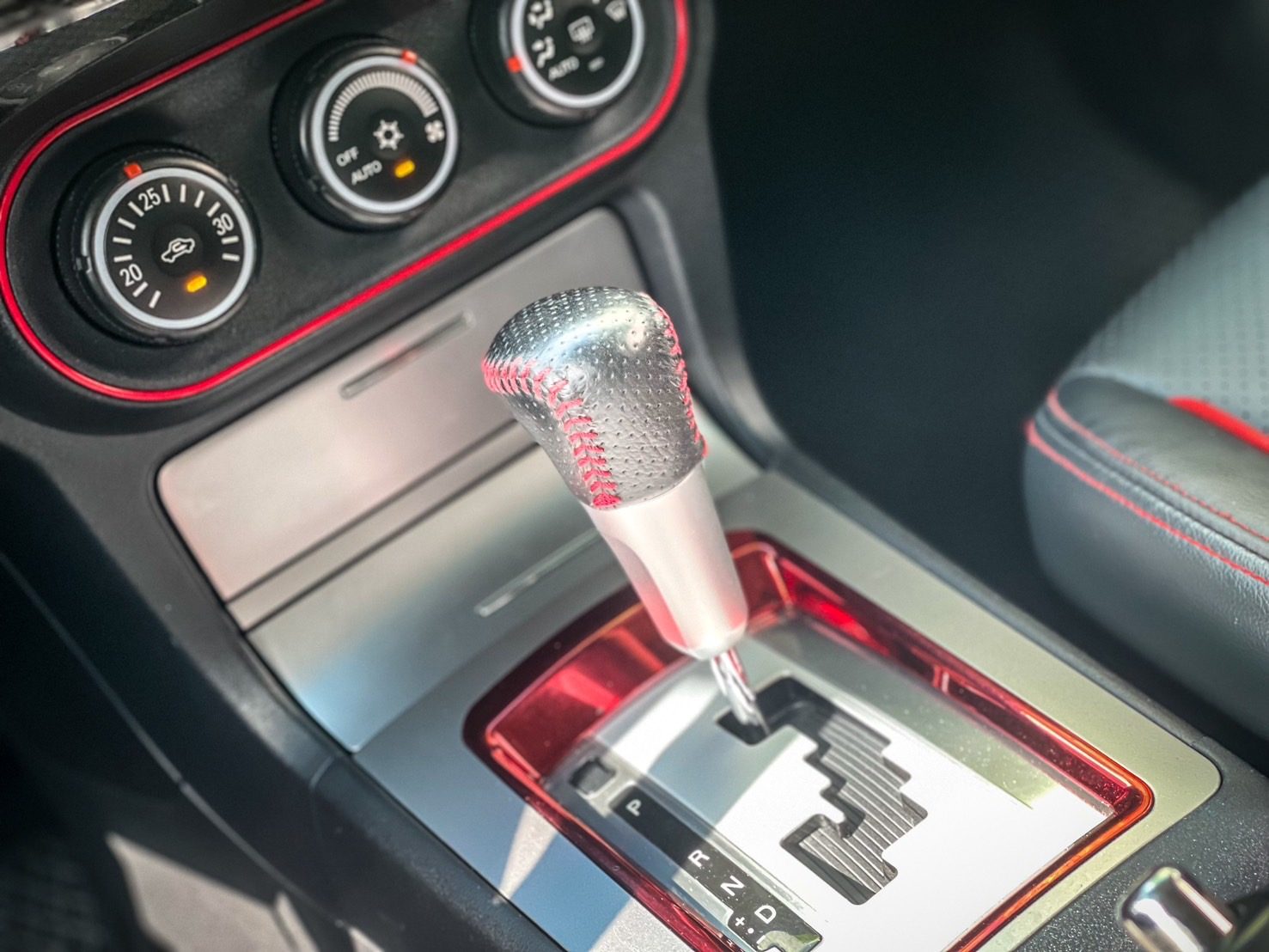 2015 Mitsubishi Fortis 水泥 照片 8