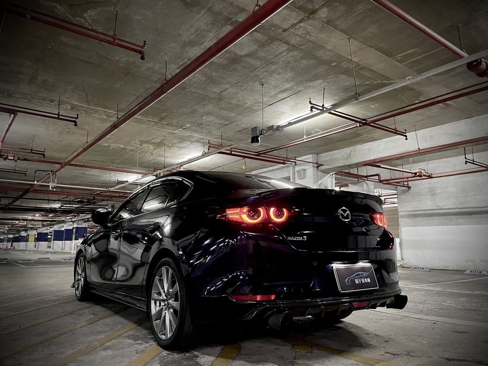 2021 Mazda 3 Bose 4 Photo 4