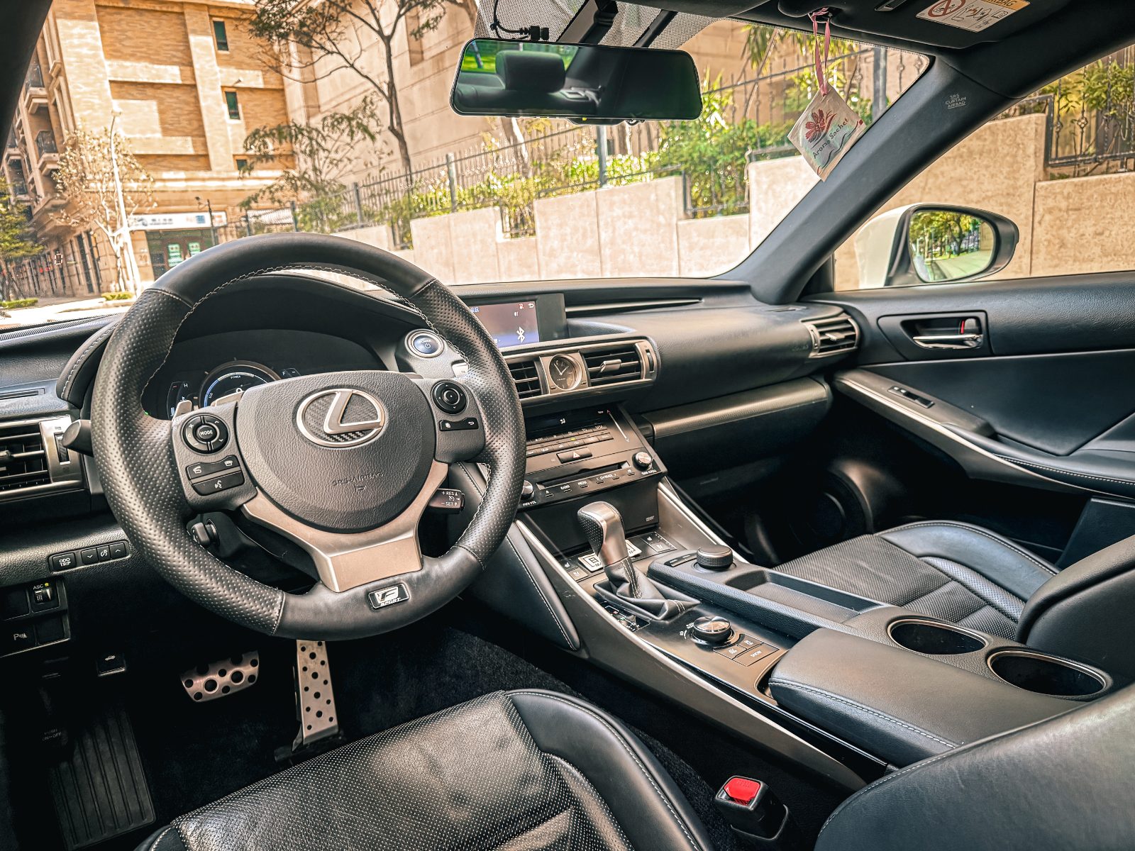2014 Lexus IS300h F 照片 10