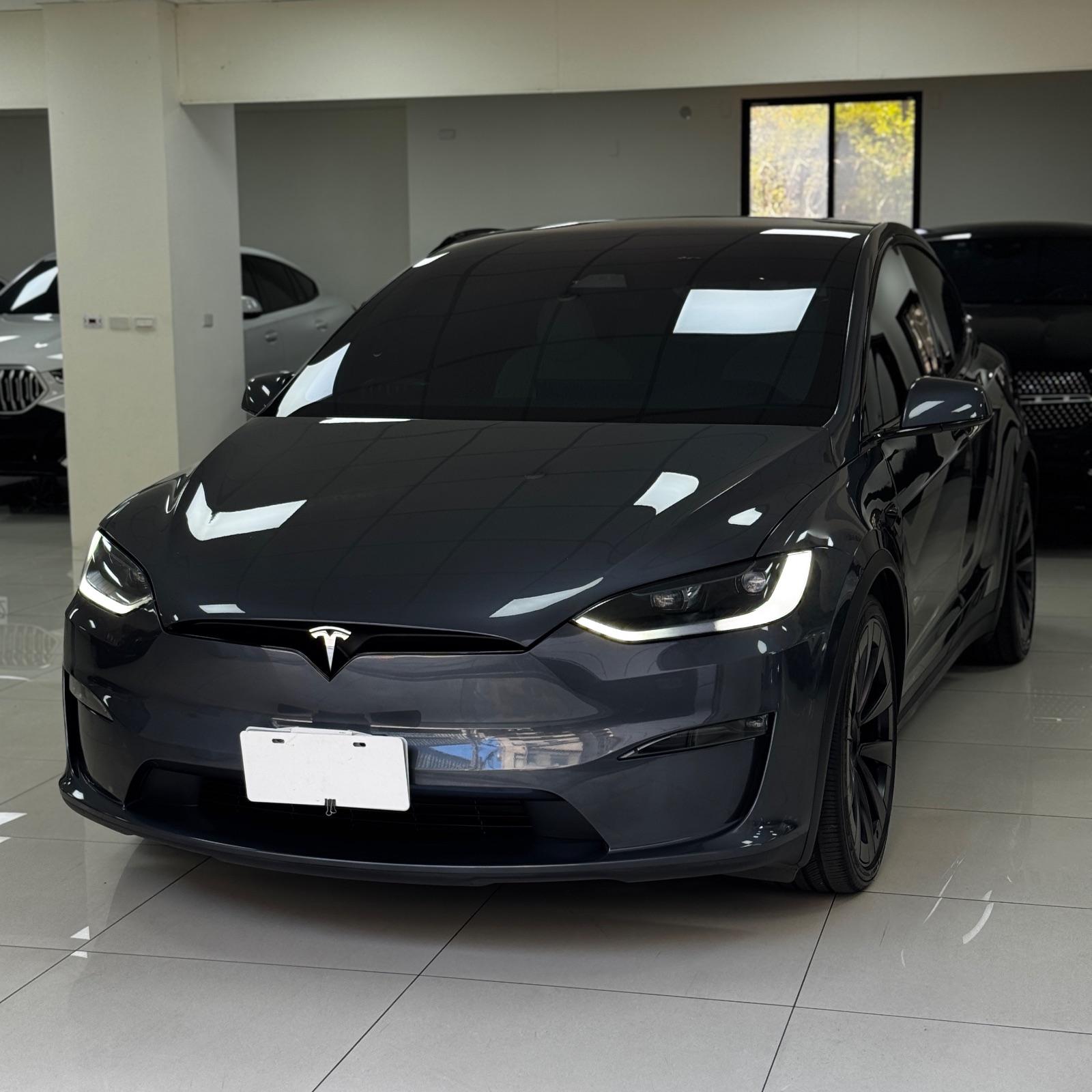 2023 Model X LR Photo 1