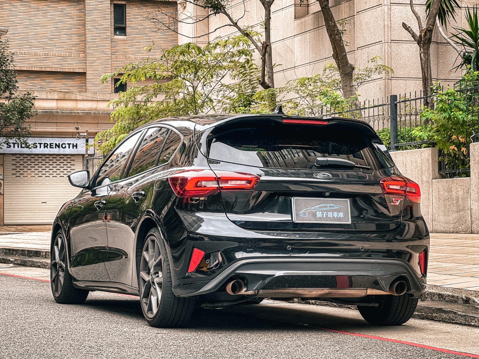 2023 Ford Focus ST Photo 5