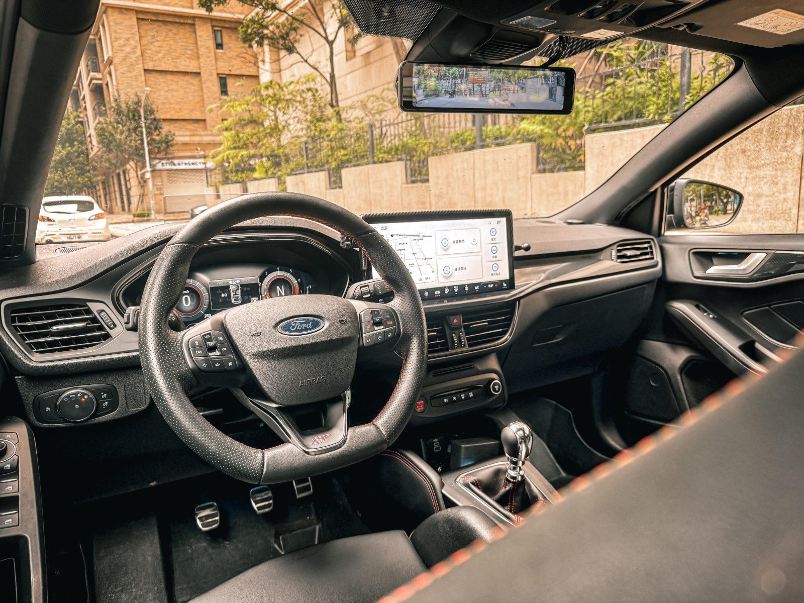 2023 Ford Focus ST Photo 10