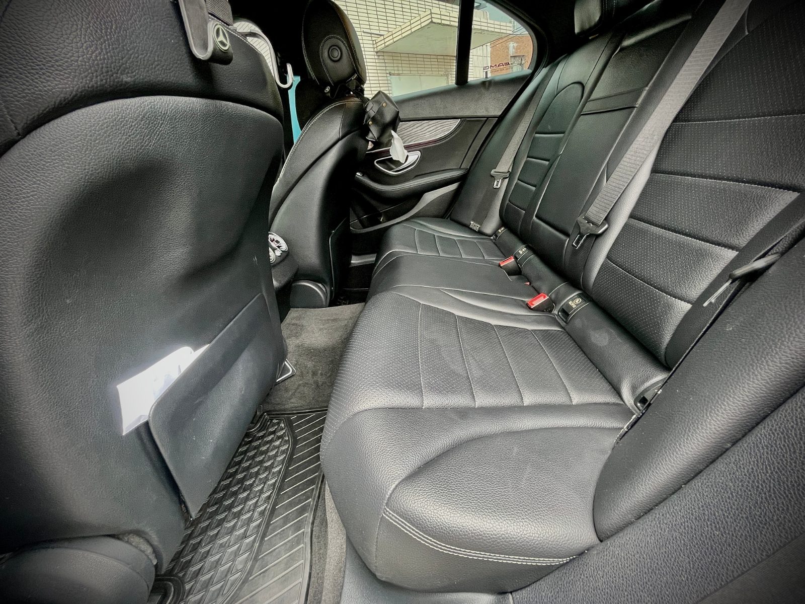 2015 Mercedes-Benz C300 AMG 43套件 照片 9