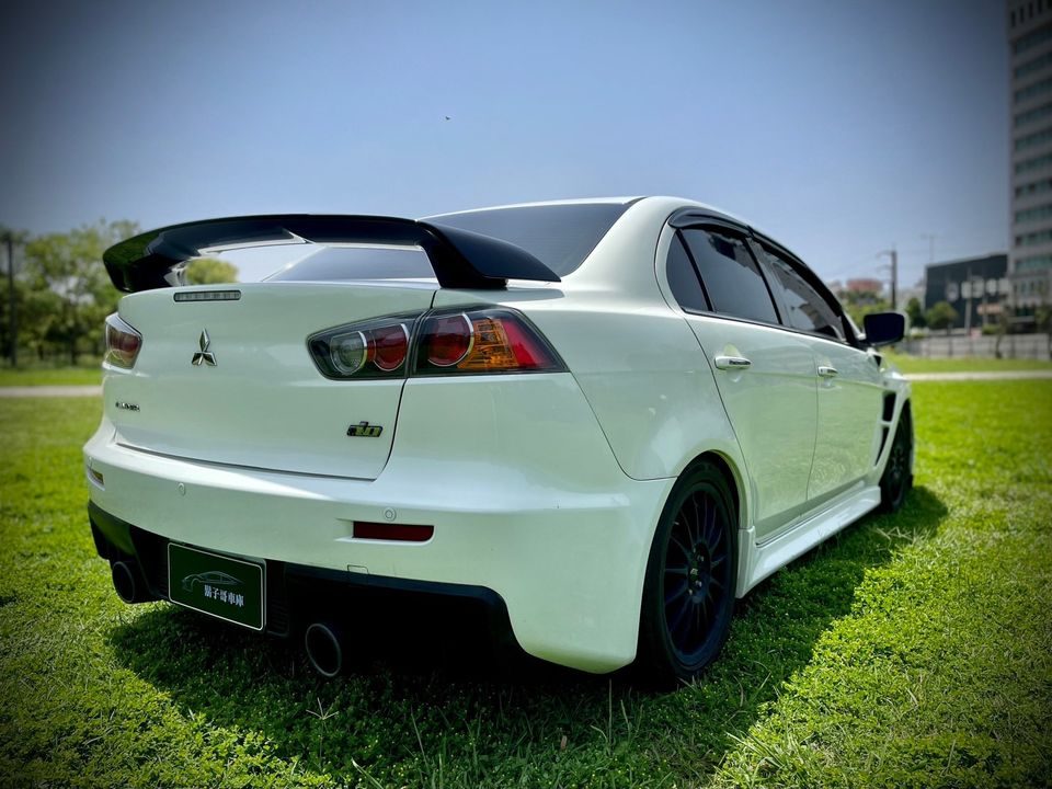 2014 Mitsubishi Fortis 小羅套件 照片 5