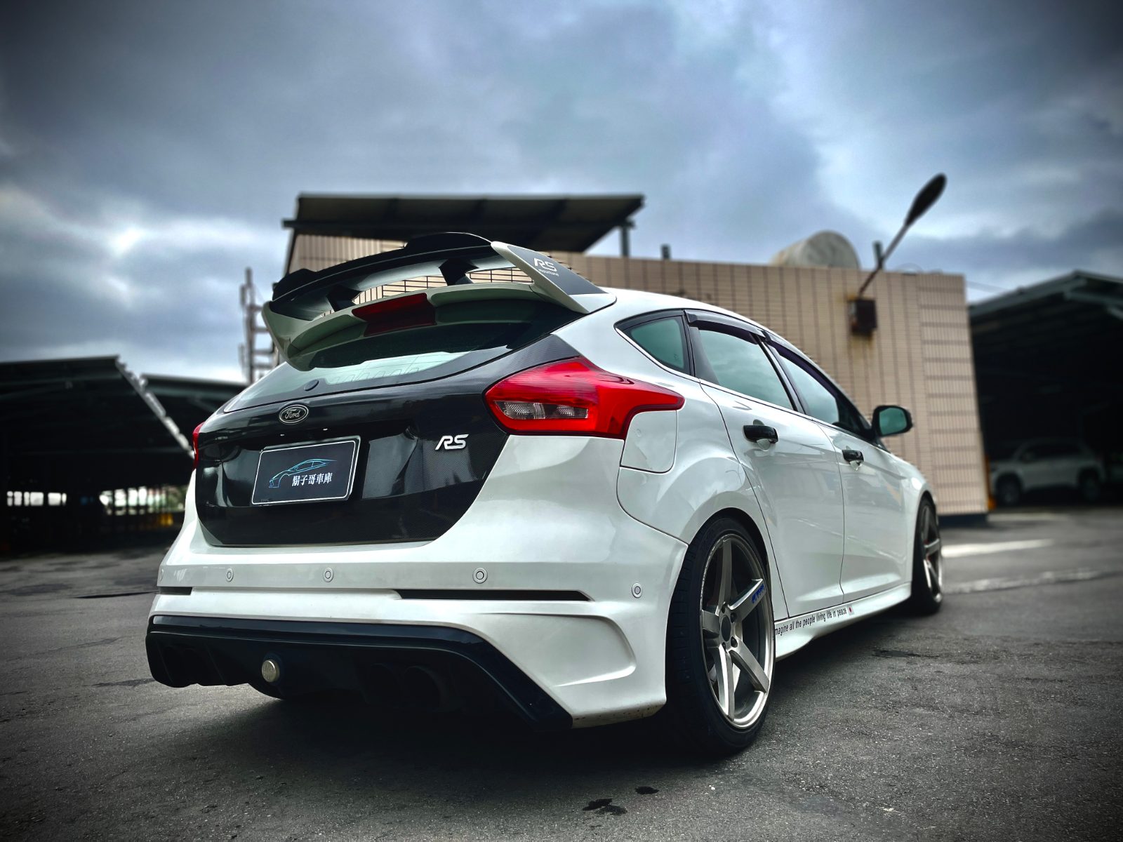 2018 Ford Focus 1.5 RS 5D Photo 4