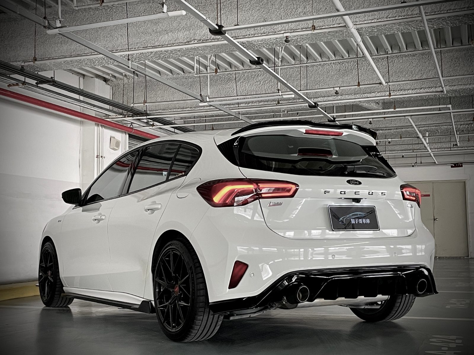2022 Ford Focus Lommel X 數位儀表 照片 5