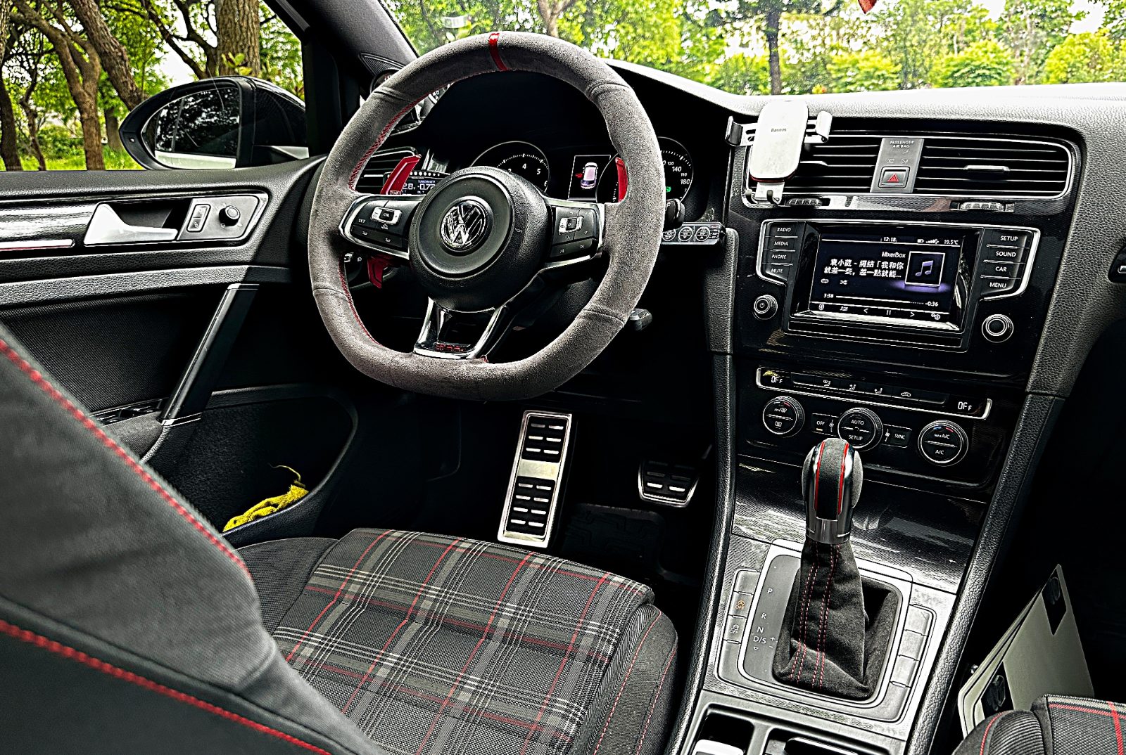 2014 Volkswagen GTI Golf GTI Photo 23