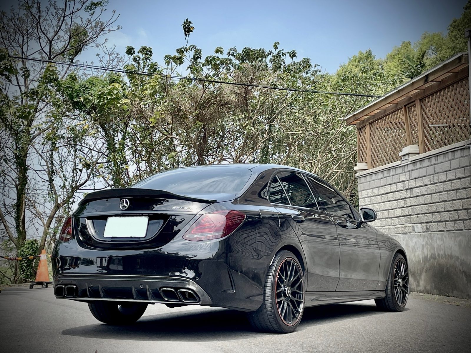 2016 Mercedes-Benz C250 AMG 照片 3