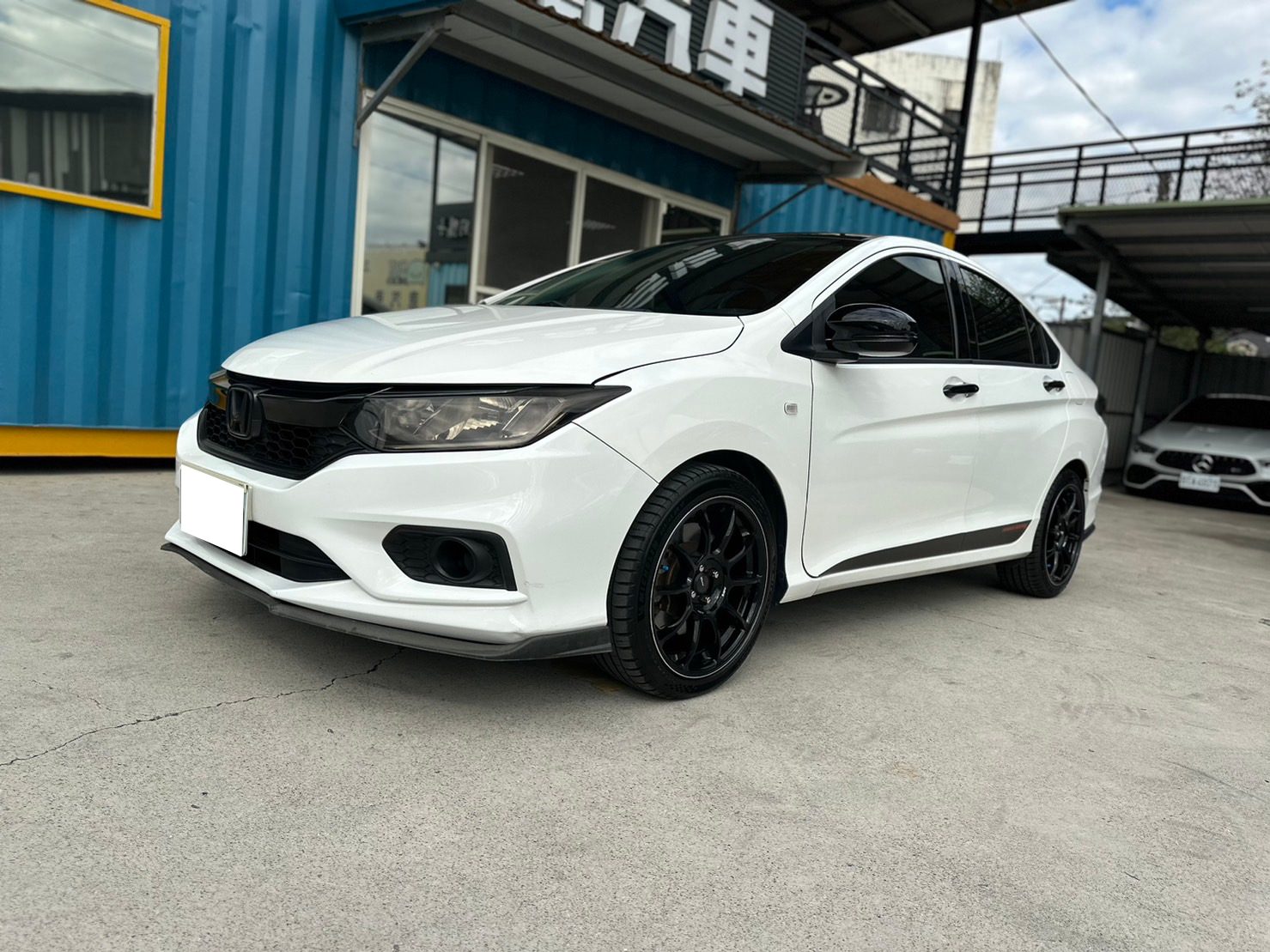 2018 Honda City Photo 2