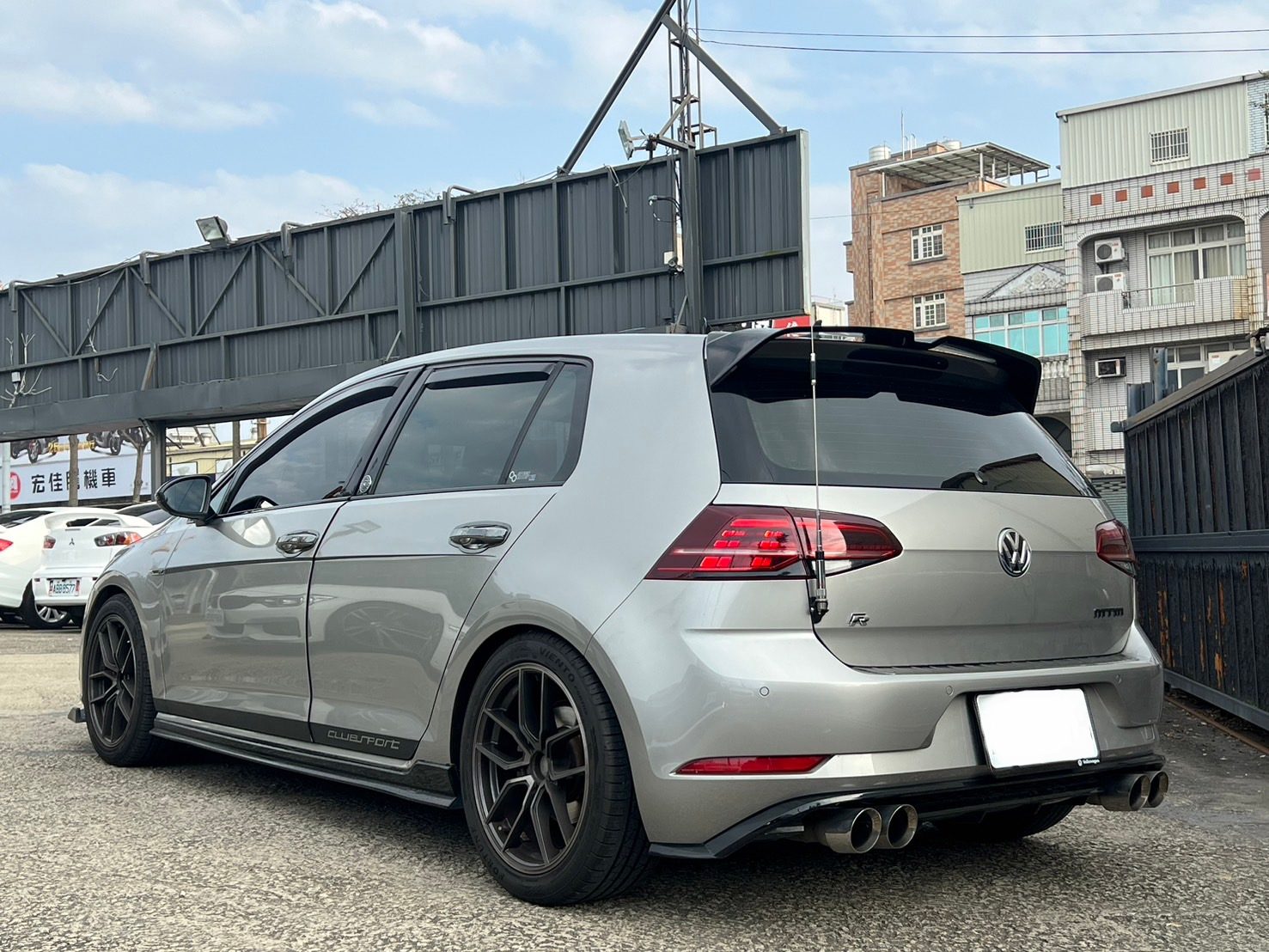 2017 Volkswagen GOLF 280TSI Photo 5