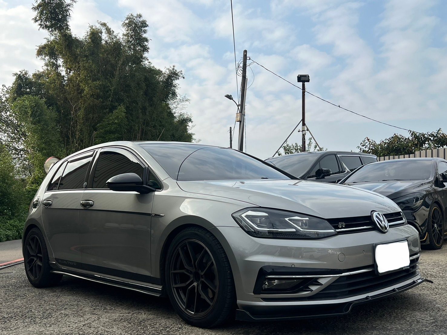 2017 Volkswagen GOLF 280TSI Photo 2