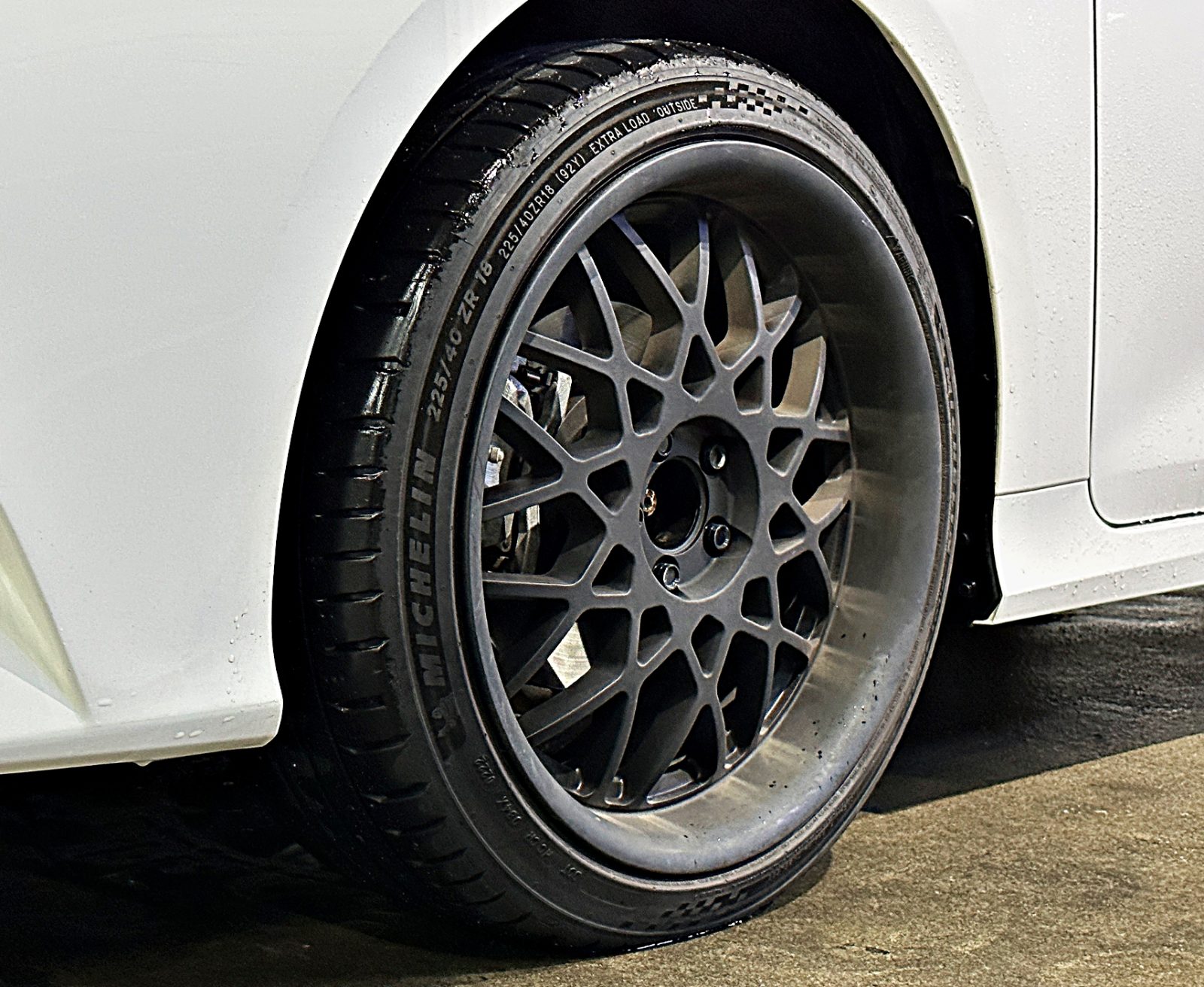 2021 Toyota GR Altis Photo 4