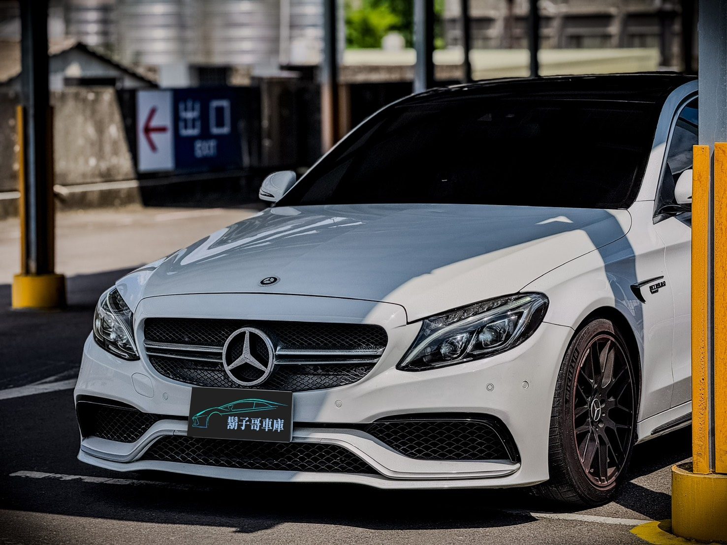2015 Mercedes-Benz C300 AMG Photo 2