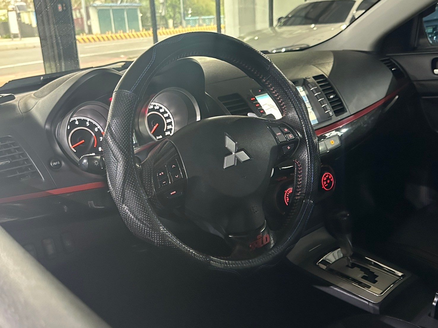 2017 Mitsubishi Fortis 2.0 照片 2