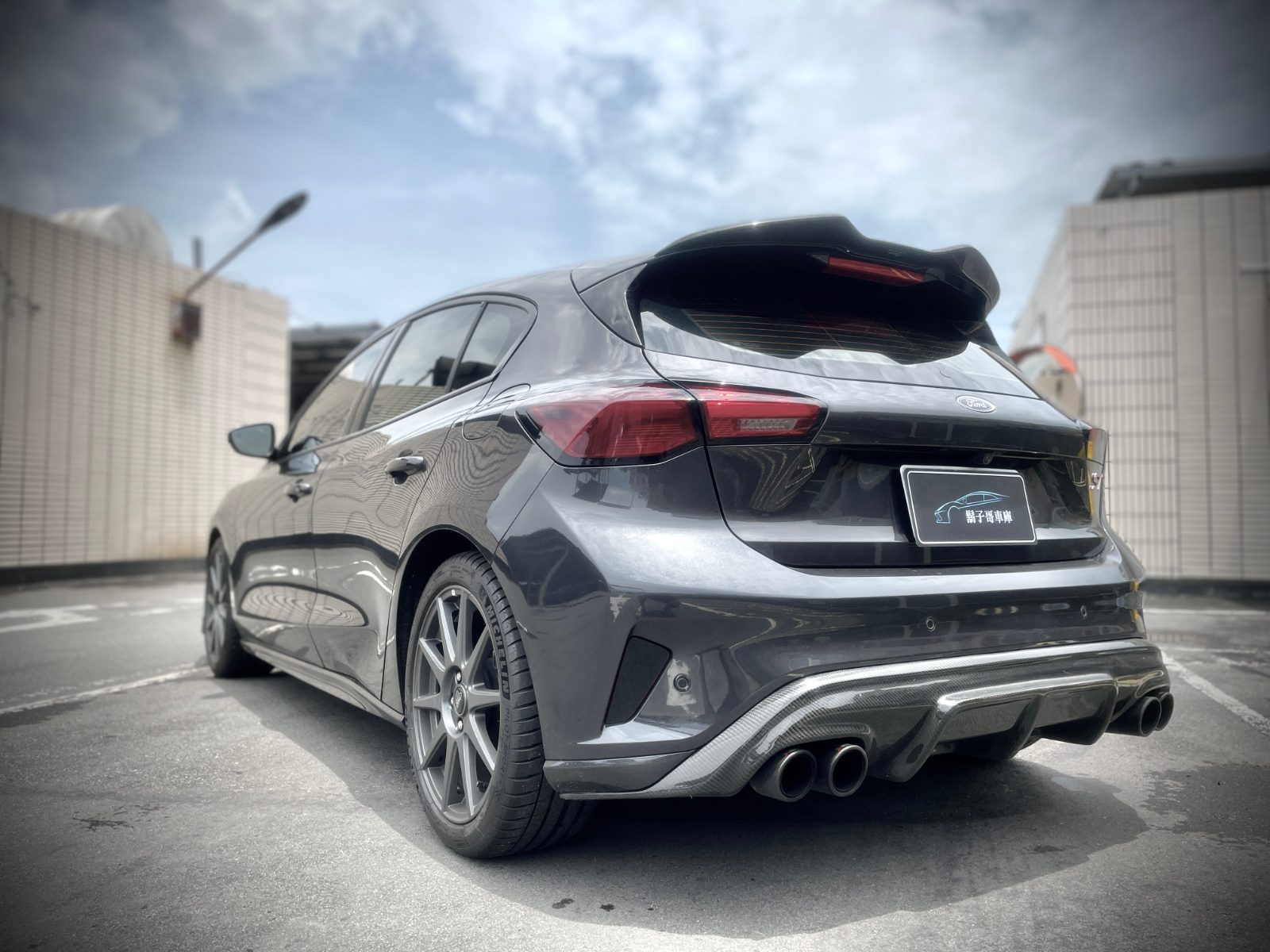 2021 Ford Focus ST-Line Photo 5