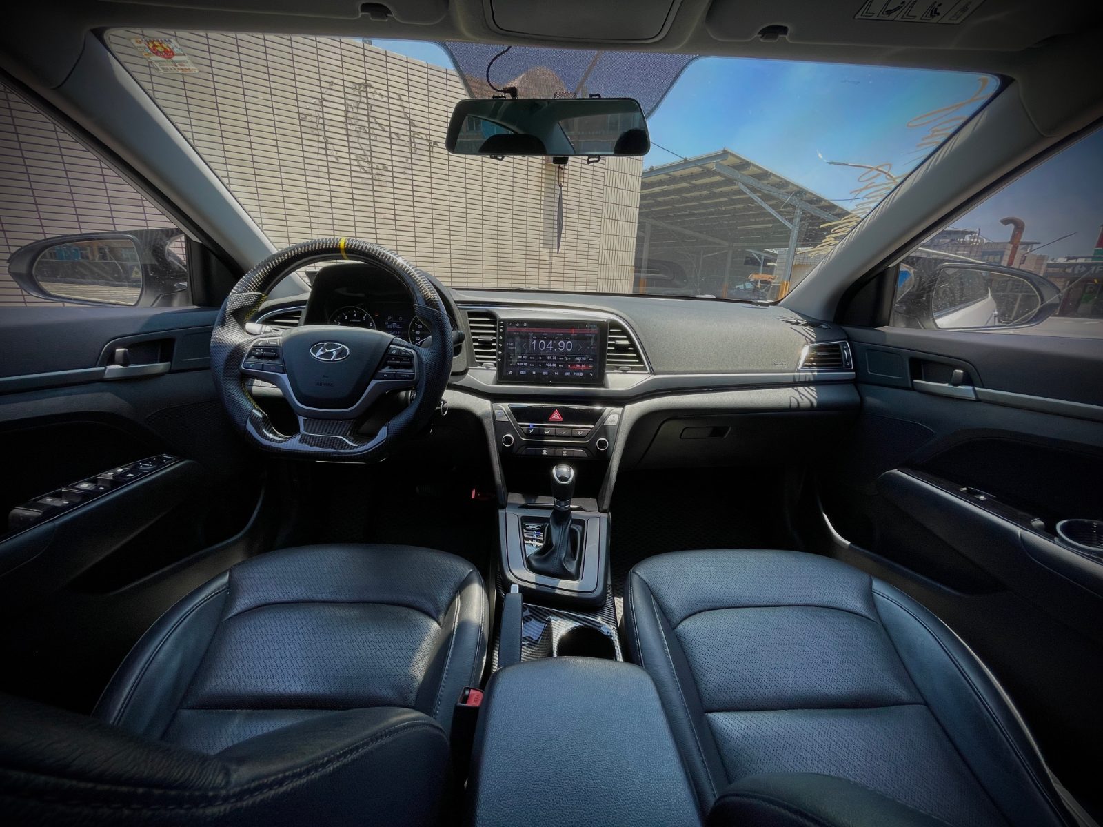 2018 Hyundai Elantra Photo 6