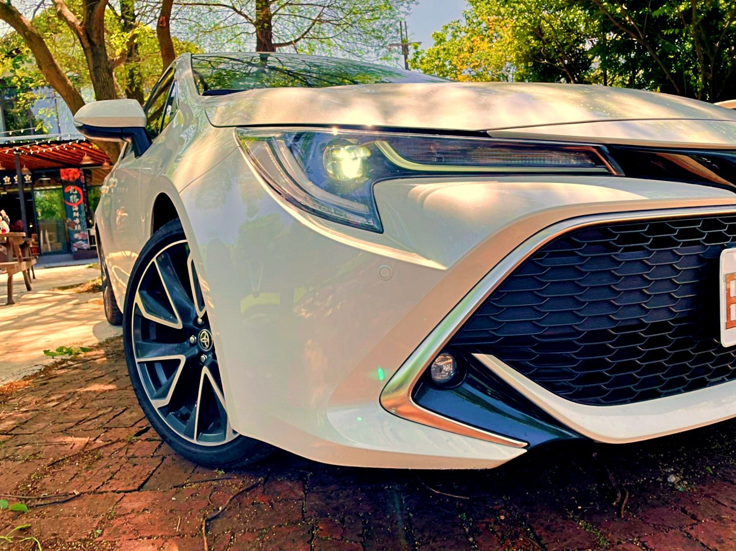 2018 Toyota AURIS Photo 2