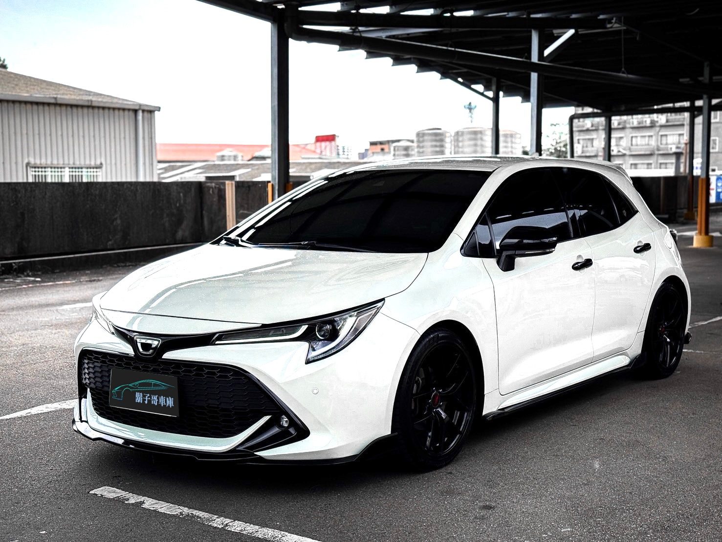 2020 Toyota Auris Photo 2
