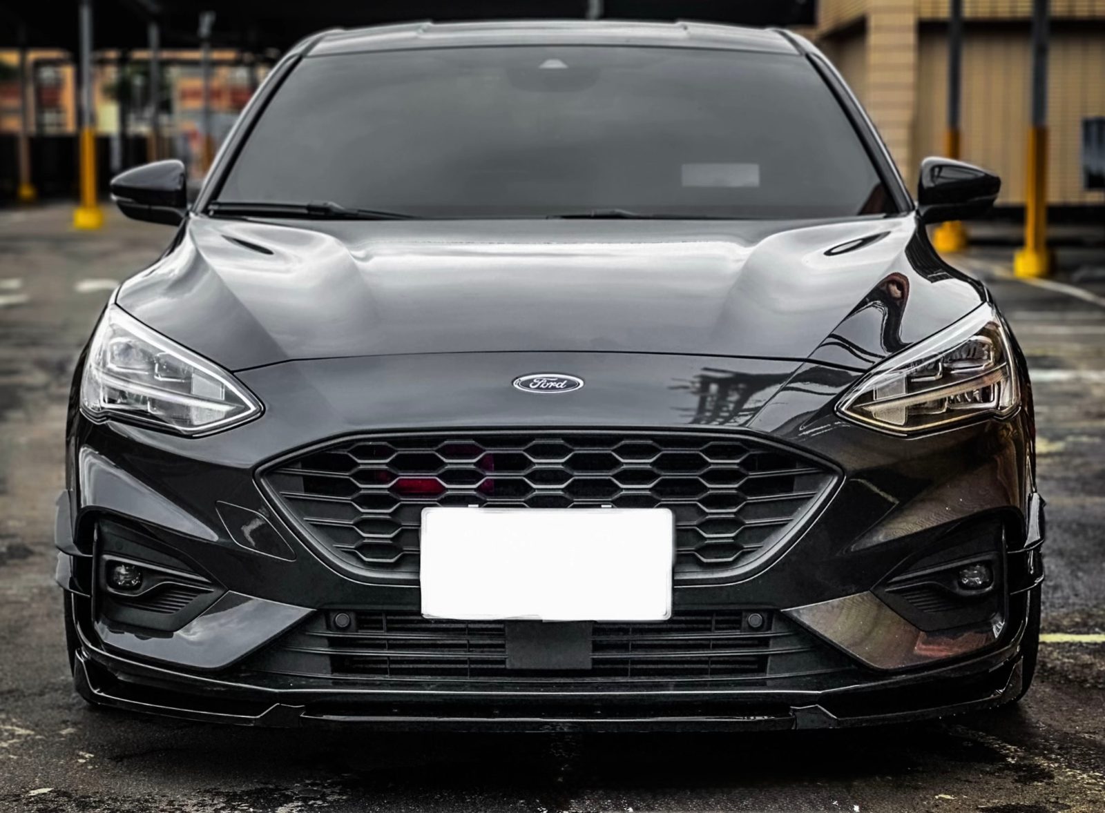 2021 Ford Focus Lommel Photo 3