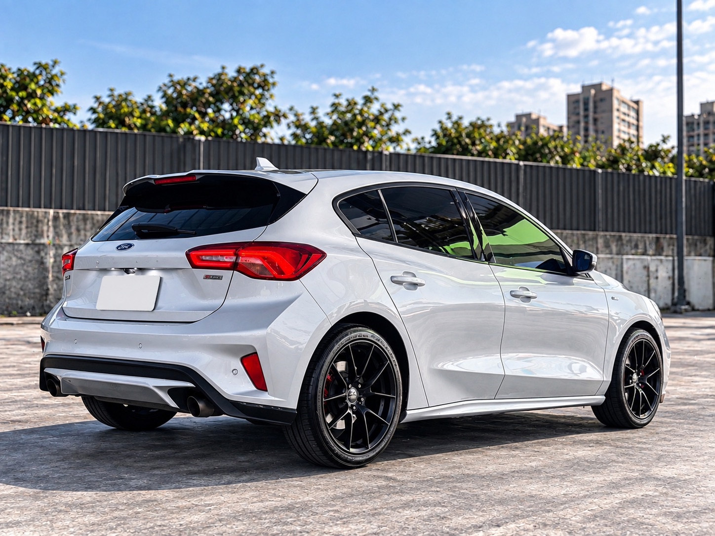 2020 Ford Focus Lommel 照片 2