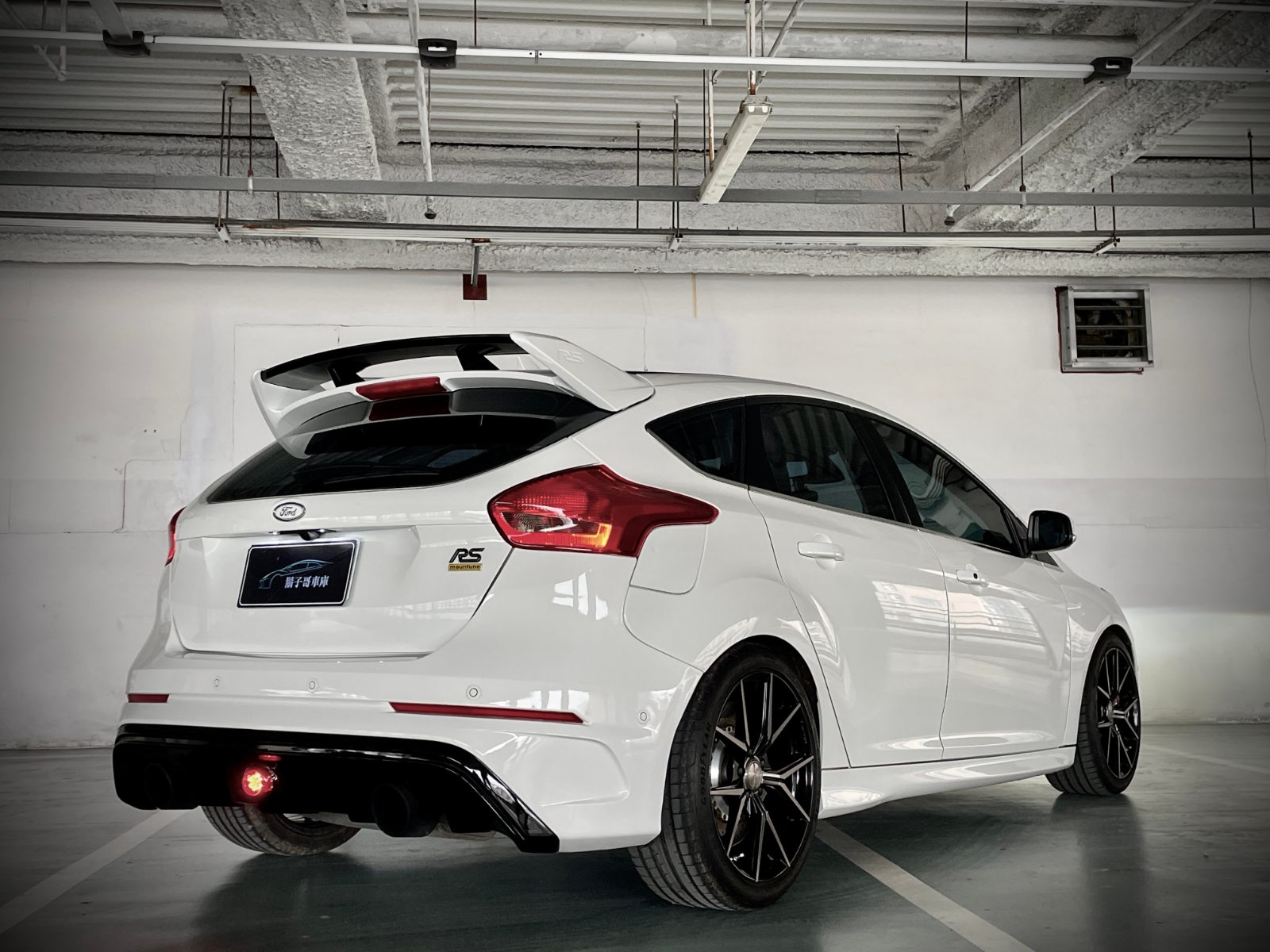 2017 Ford Focus 3.5 RS Photo 6