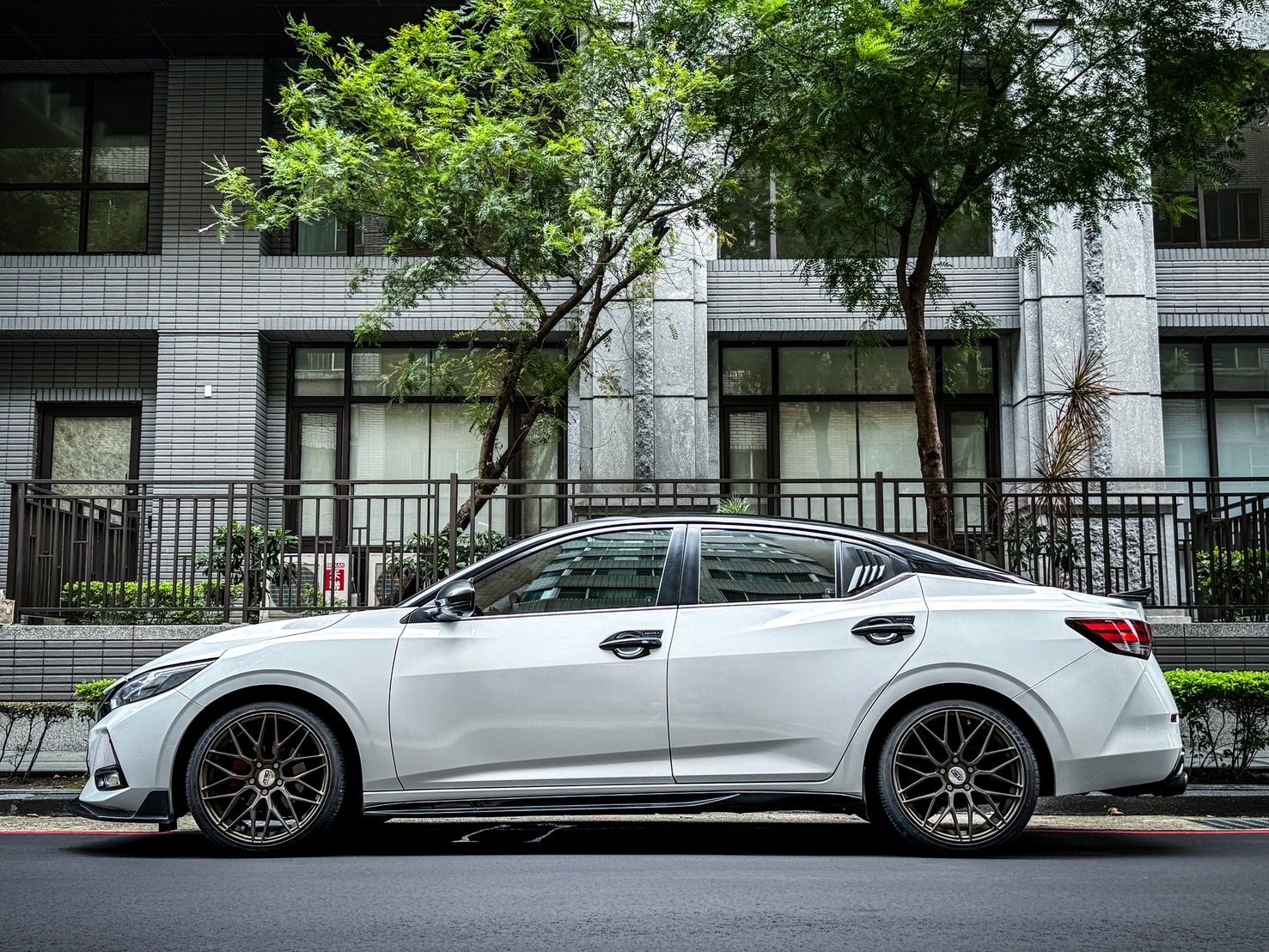 2021 Nissan Photo 23