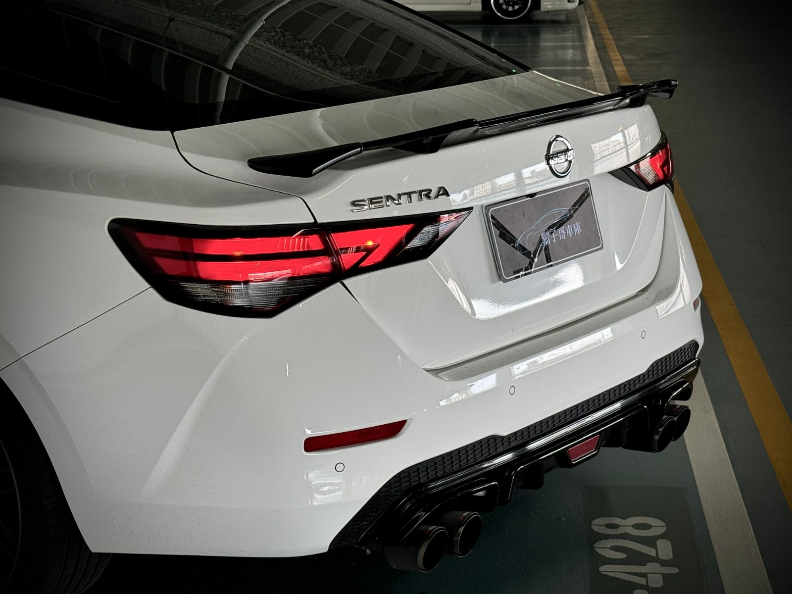 2021 Nissan Photo 8