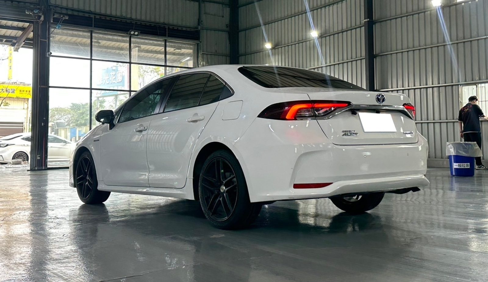 2020 Toyota Altis 油電 拉線 照片 4