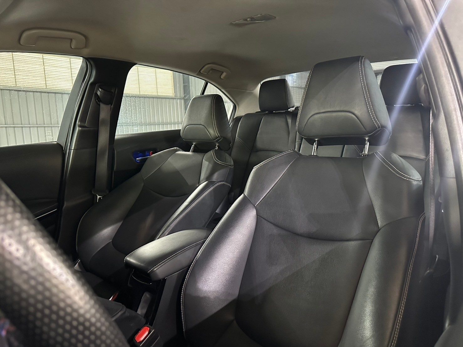 2020 Toyota Altis 油電 拉線 照片 8