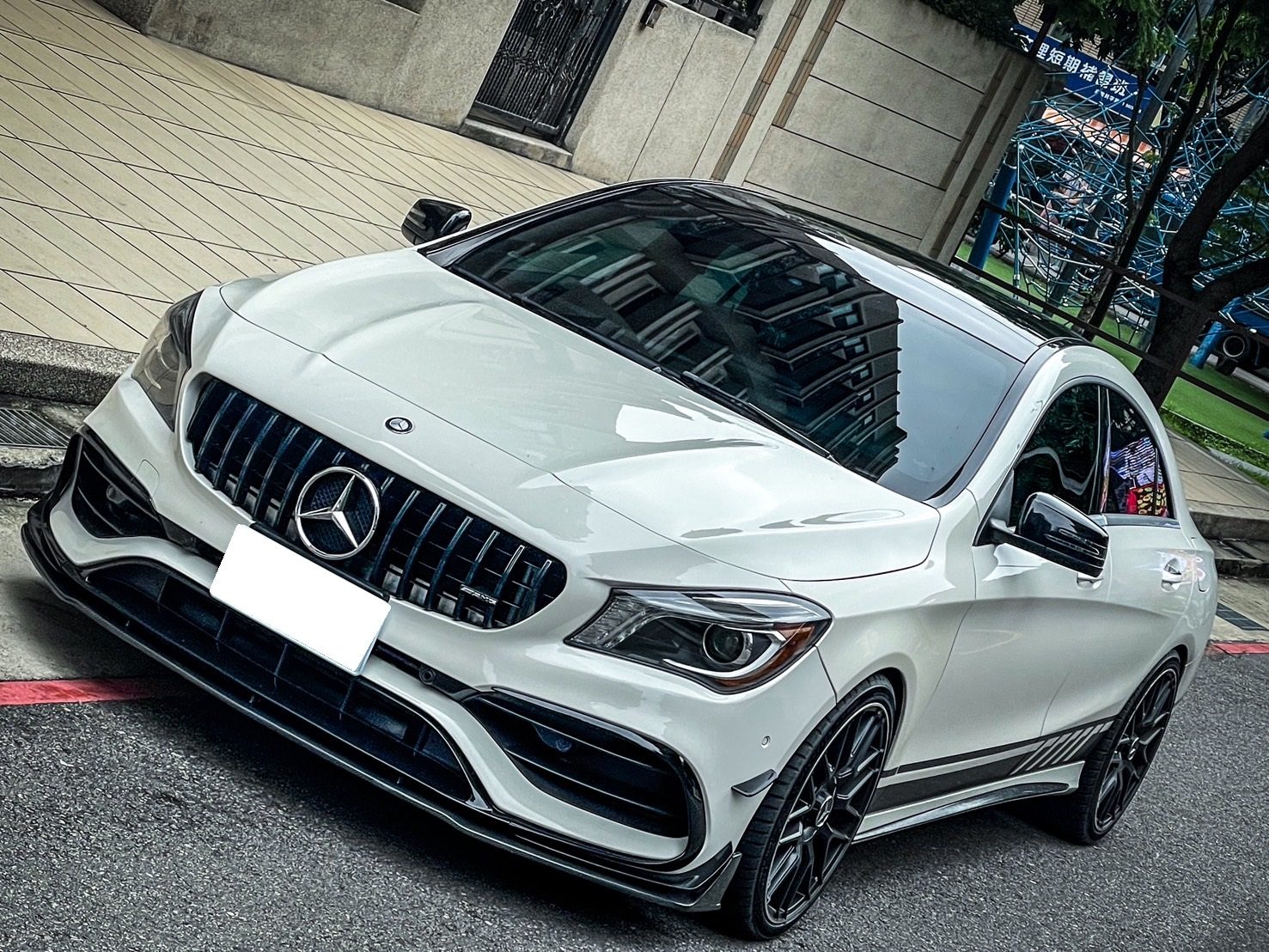2016 Mercedes-Benz CLA250 Photo 16