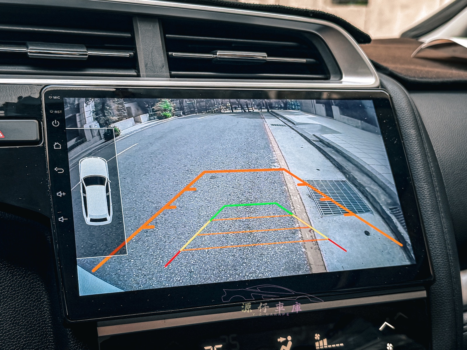 2019 Honda Fit Photo 8