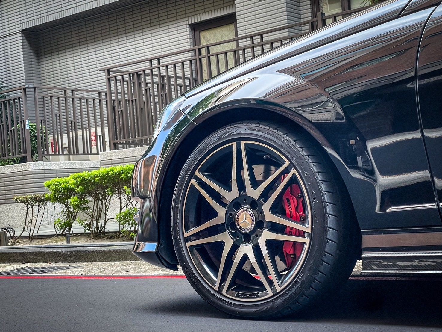 2013 Mercedes-Benz C250 Plus AMG C-Class Photo 7