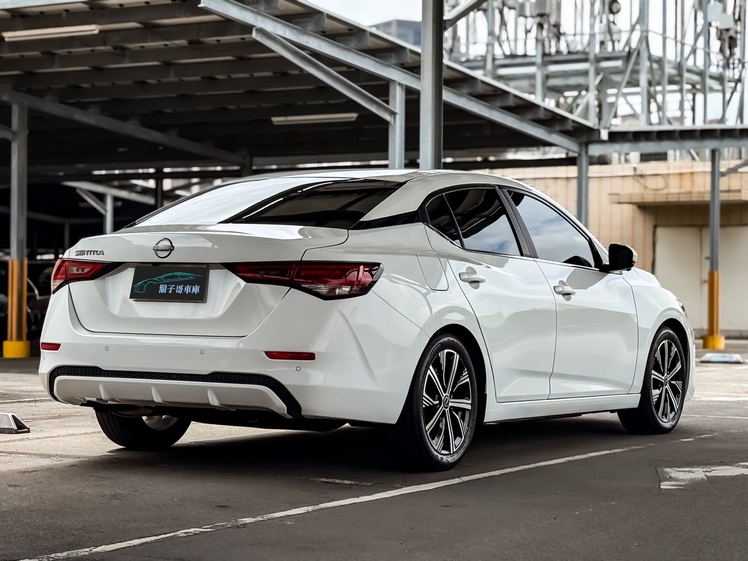 2024 Nissan BOSE Photo 6