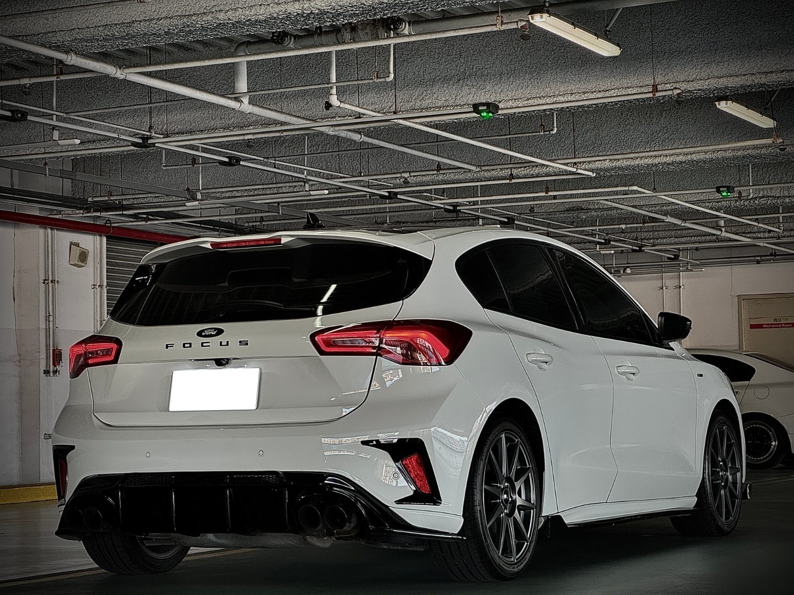 2022 Ford Focus Lommel X Photo 7
