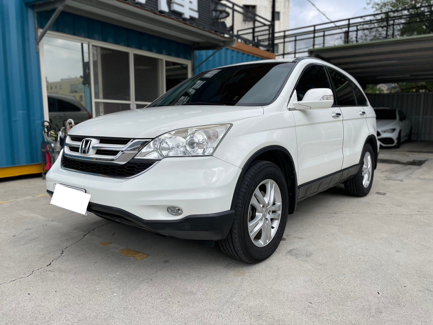 2011 Honda CRV Photo 1