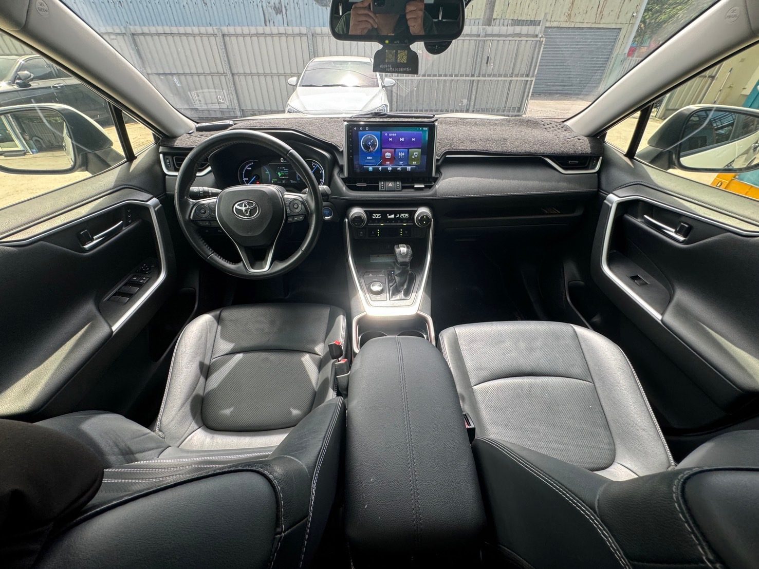 2020 Toyota RAV4 2.5 Photo 9