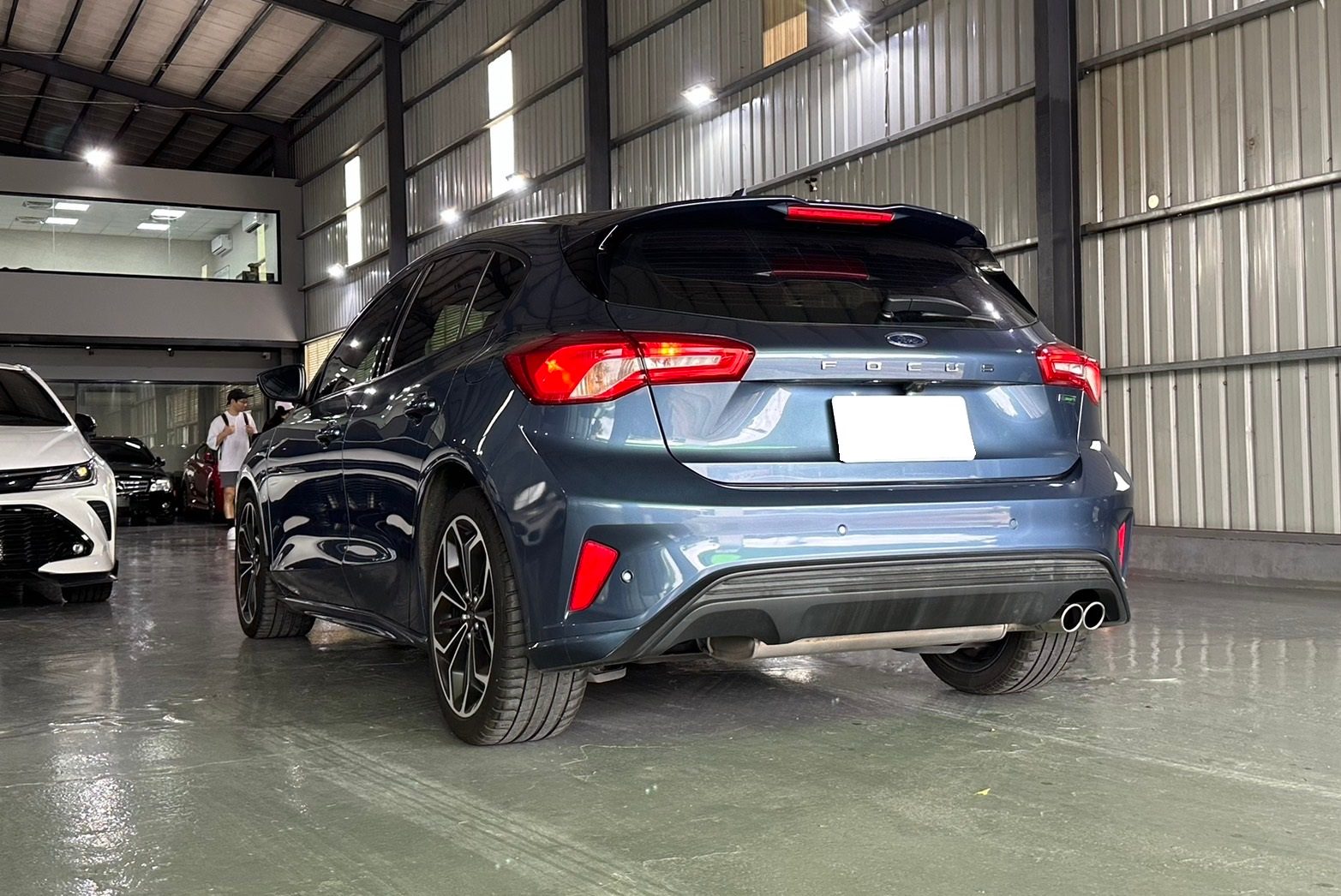 2019 Ford Stline 1.5 Focus Photo 4