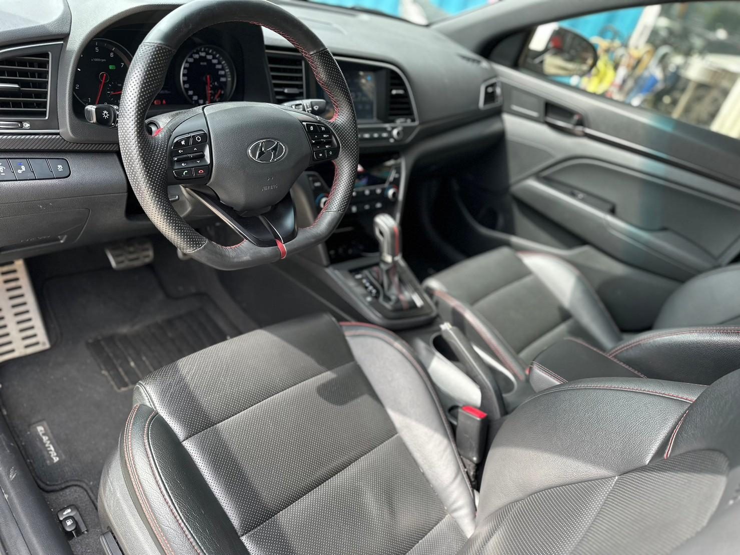 2019 Hyundai ELANTRE SPORT Elantra Photo 16