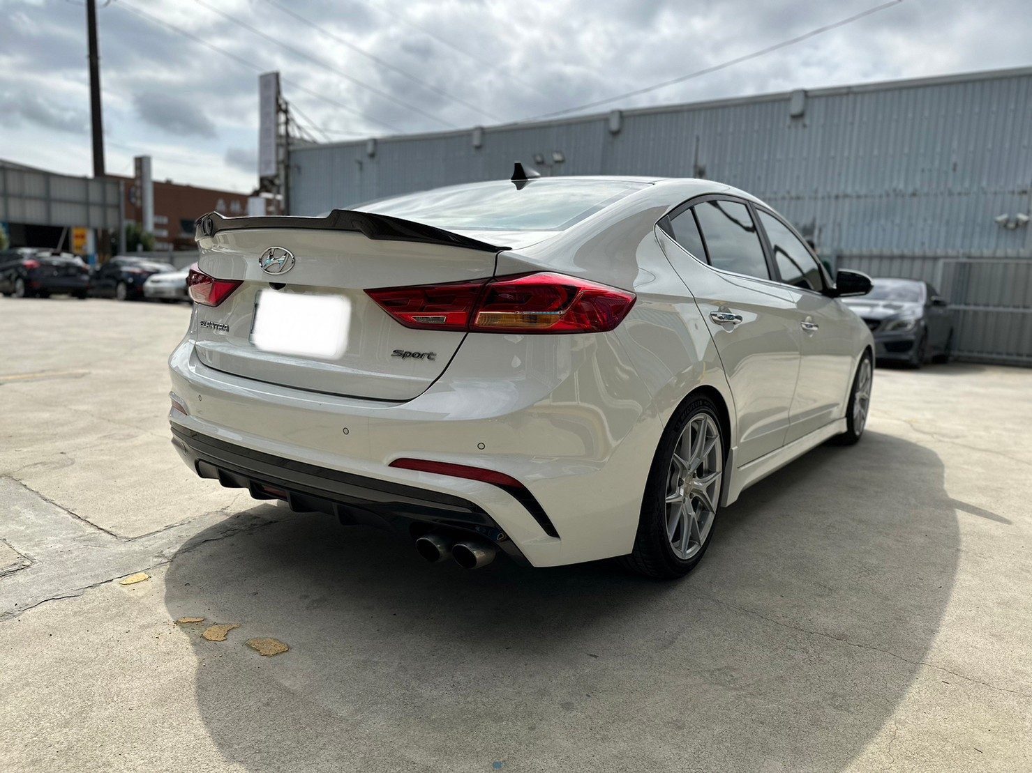 2019 Hyundai ELANTRE SPORT Elantra Photo 3