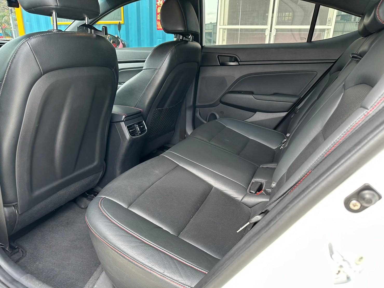 2019 Hyundai ELANTRE SPORT Elantra Photo 12